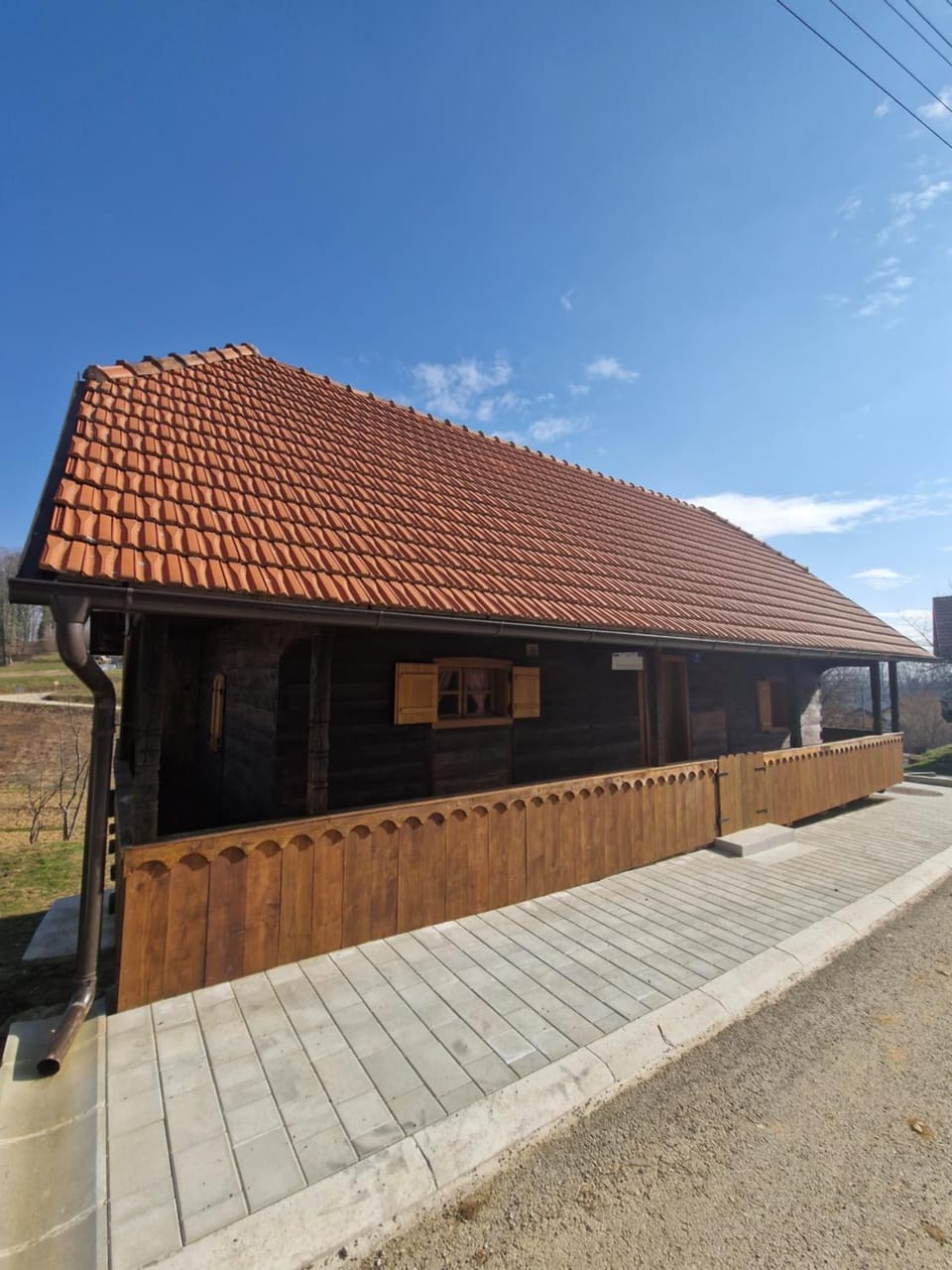 Property building, Day