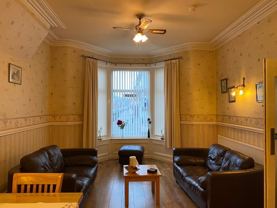 The Laurels Bed and Breakfast in Blackpool