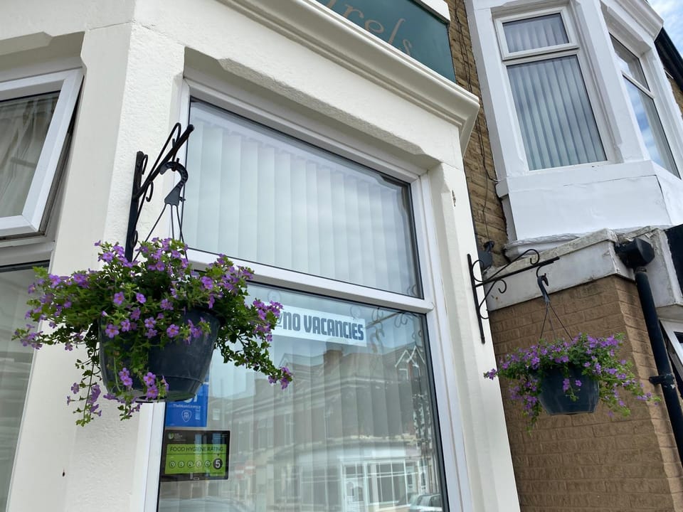 The Laurels Bed and Breakfast in Blackpool
