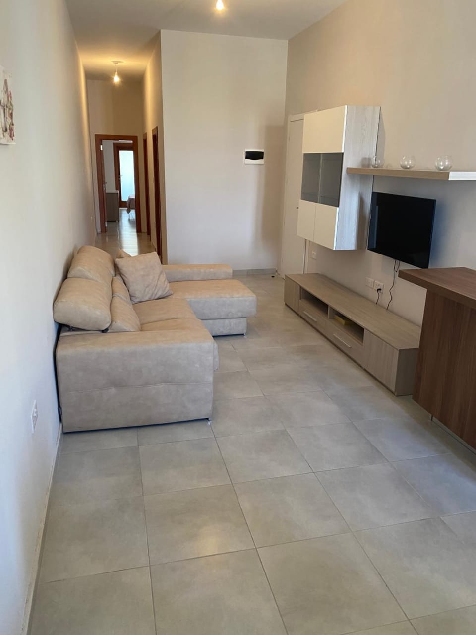 Sliema Central 2-Bedroom on a Quiet Street, Near Valletta by Malta Weekend Apartment in Sliema