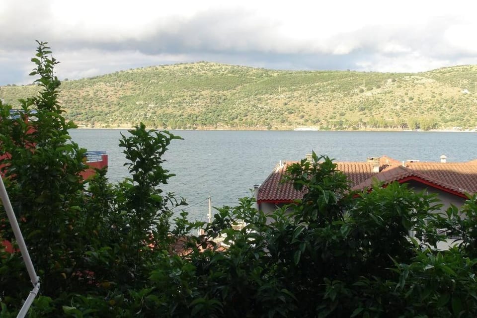 Traditional house by the sea 2 Apartment in Peloponnese, Western Greece and the Ionian