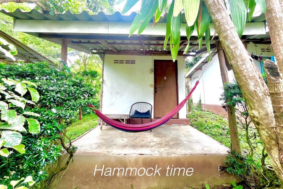Sun Moon Pai Bungalow Resort in Thailand