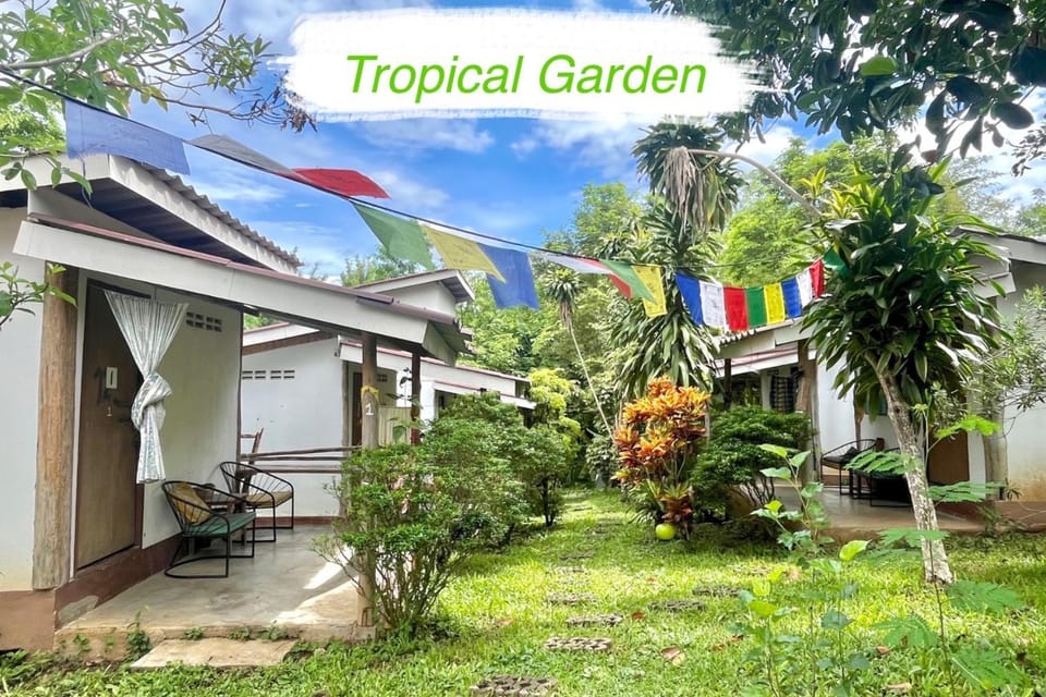 Sun Moon Pai Bungalow Resort in Thailand
