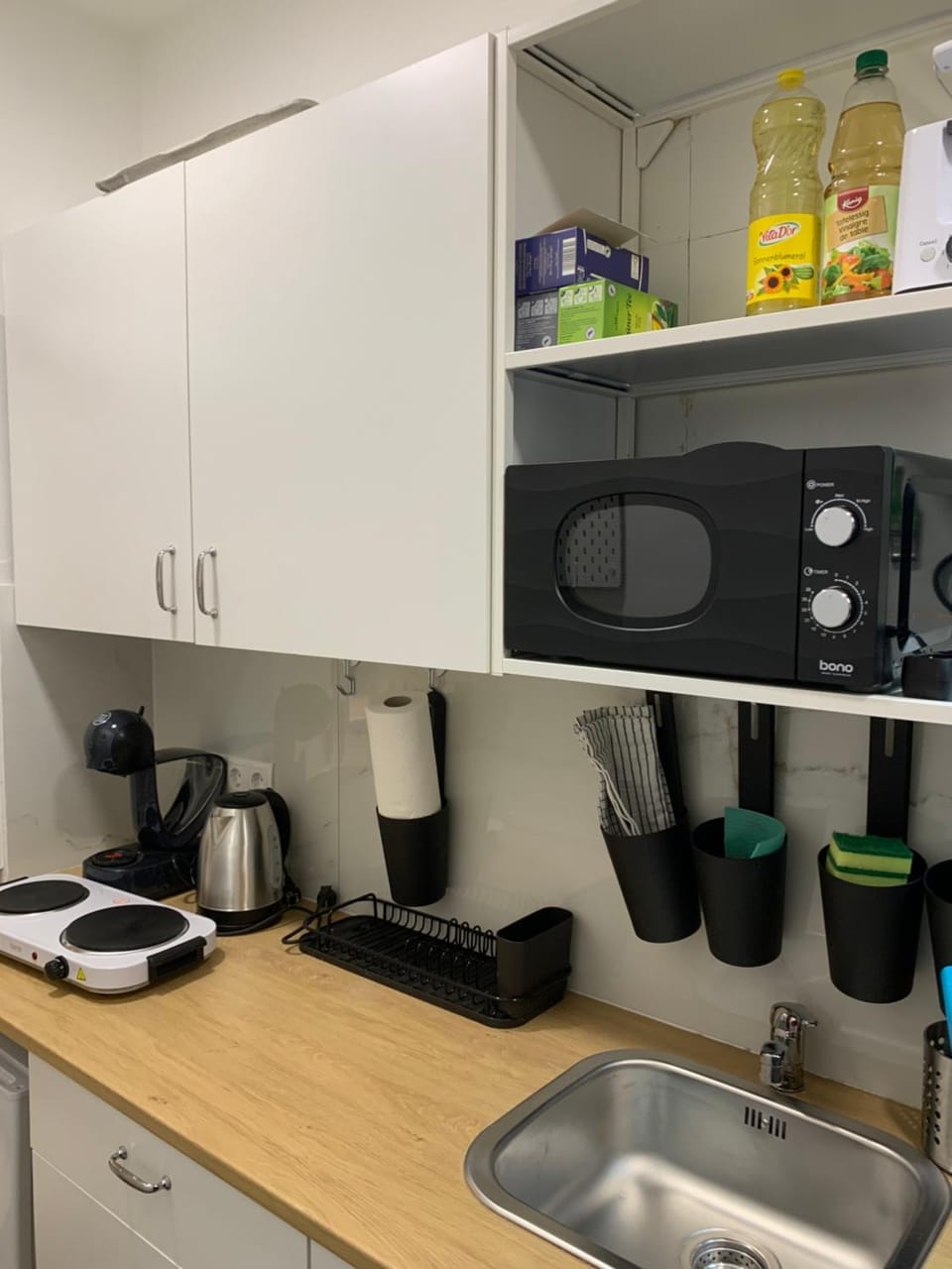 Coffee/tea facilities, Kitchen or kitchenette, minibar, stove, toaster