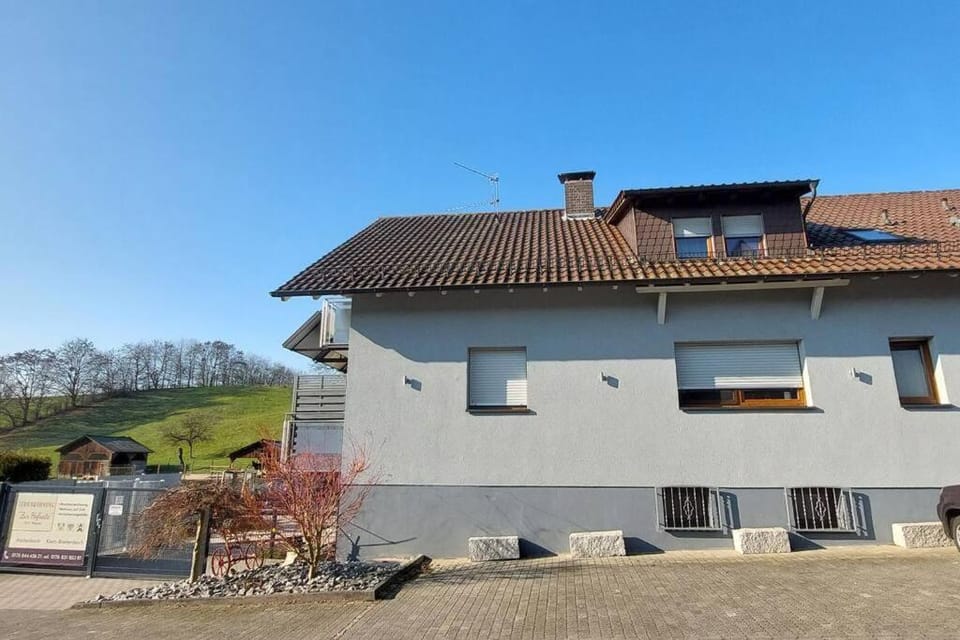 Große tolle 4 Zimmer Ferienwohnung im Herzen des Odenwaldes Apartment in Hesse