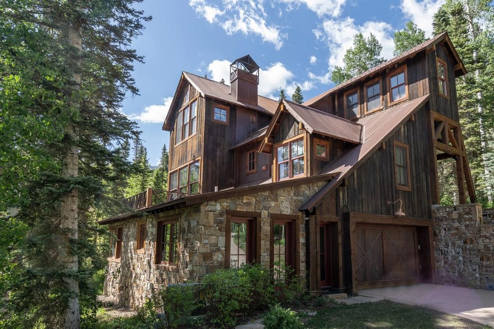 Copper Hollow House in Mountain Village