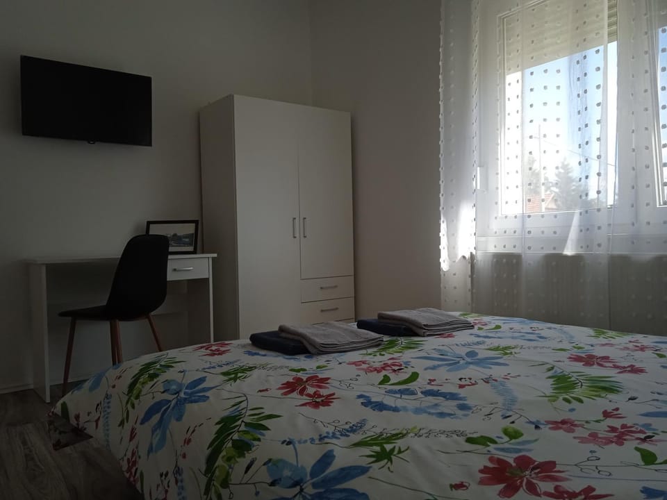 Seoski turizam Stari mlin na Korani room 2 Apartment in Croatia