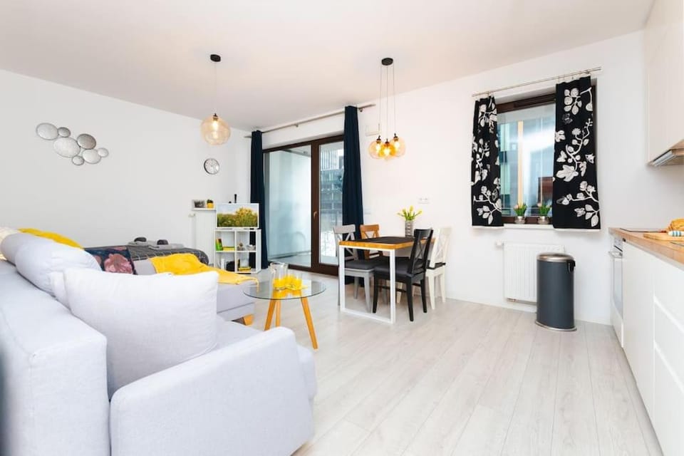 Sempre Warszawa-Smart TV-Netflix-Amazing location Apartment in Warsaw