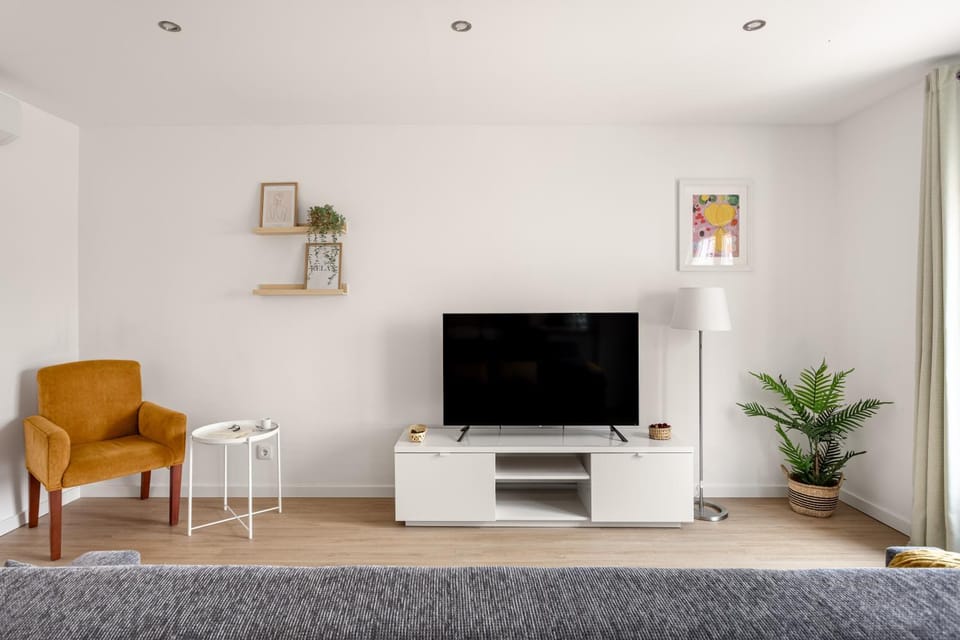 TV and multimedia, Living room, Seating area