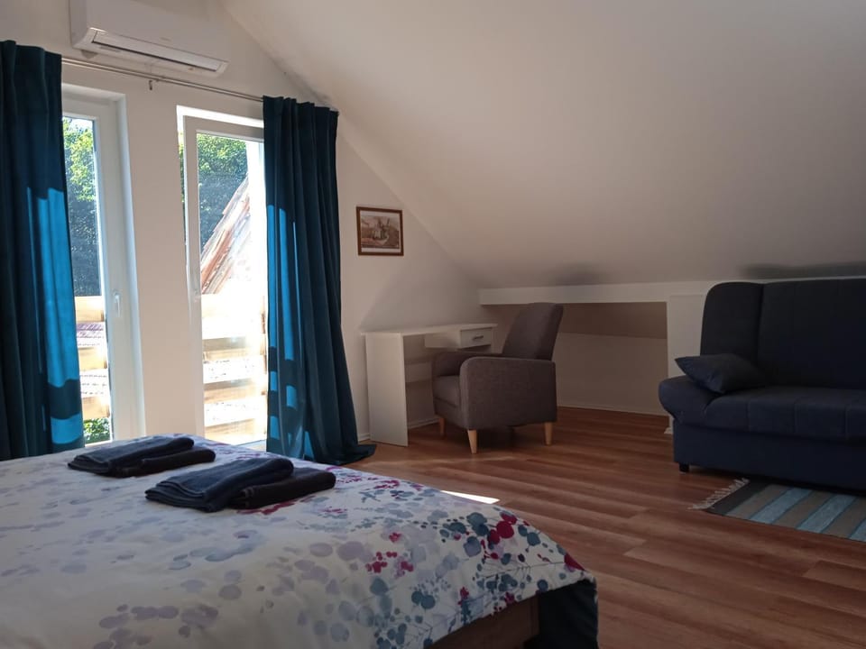 Seoski turizam Stari mlin na Korani apartment 1 Apartment in Croatia