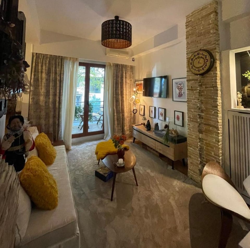 Avant-Garde Studio Apartment in Athens