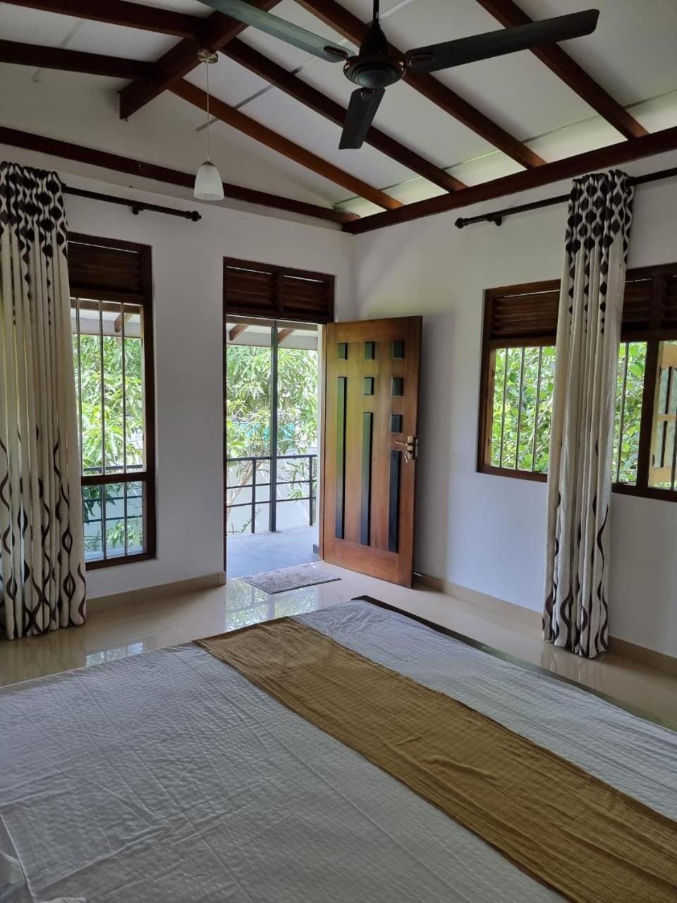 Green Lodge Apartment in Southern Province