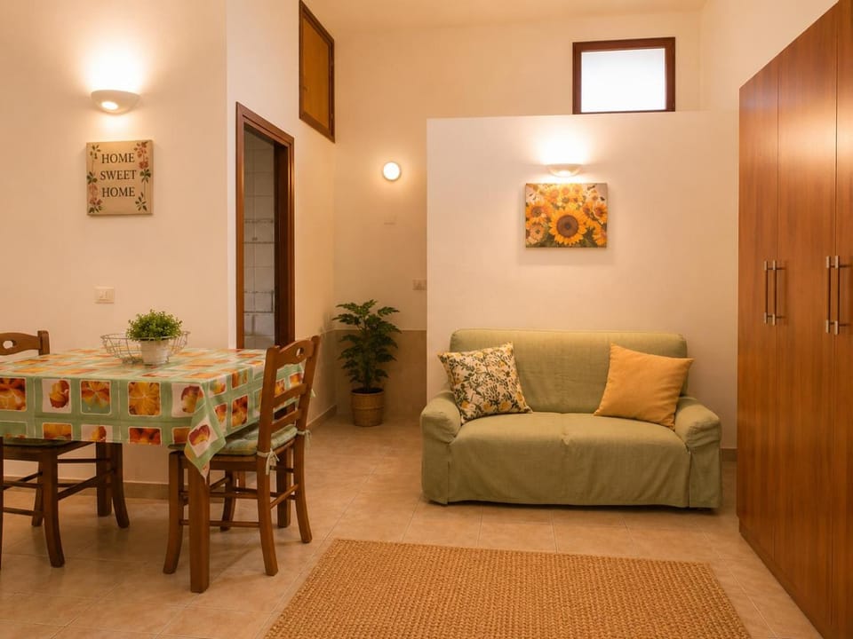 Studio Quintino & Wi-Fi Apartment in Castellammare del Golfo