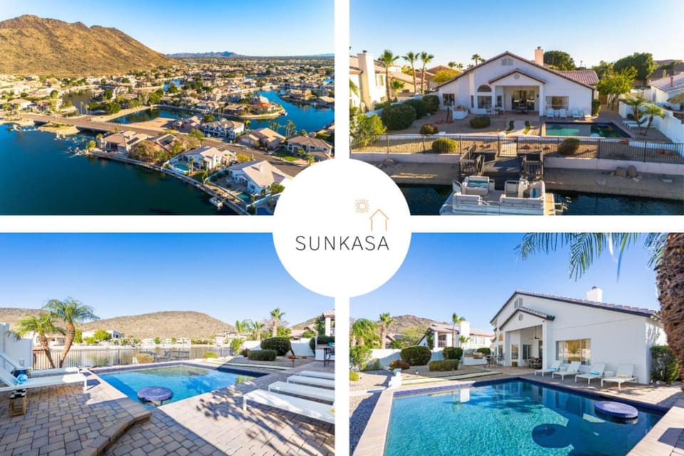 Waterside - Lavish Lakeside Property with Heated Pool and Pontoon Boat House in Glendale