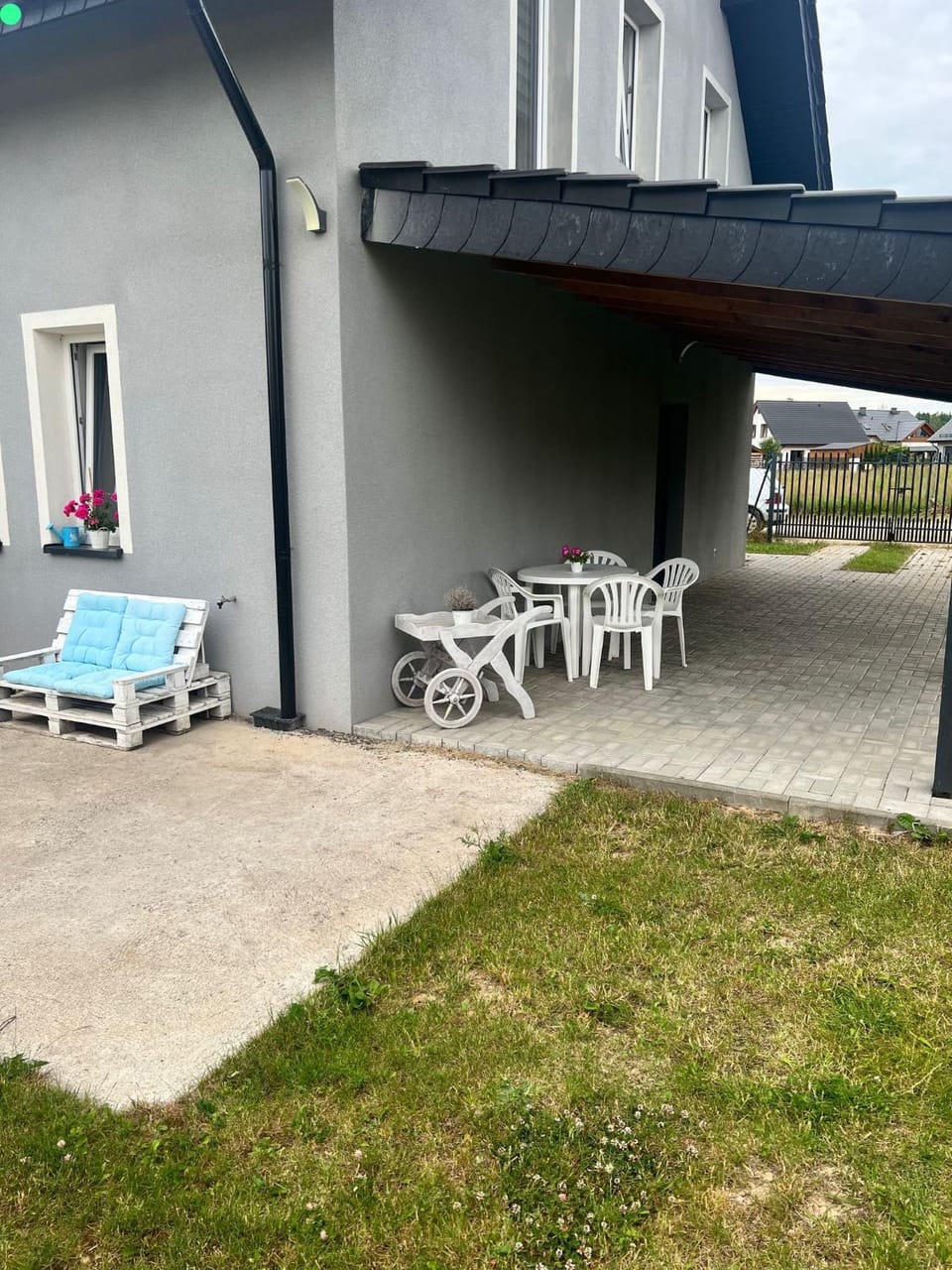 Property building, Patio, Seating area