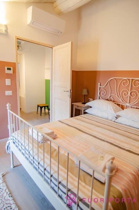 Corte 1 con parcheggio gratuito Apartment in Parma