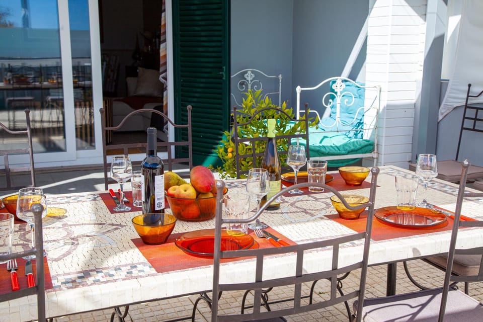 Casa A&A, a lovely townhouse near Algarve beaches. House in Faro District
