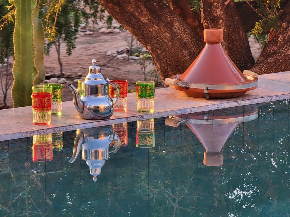 Food and drinks, Swimming pool