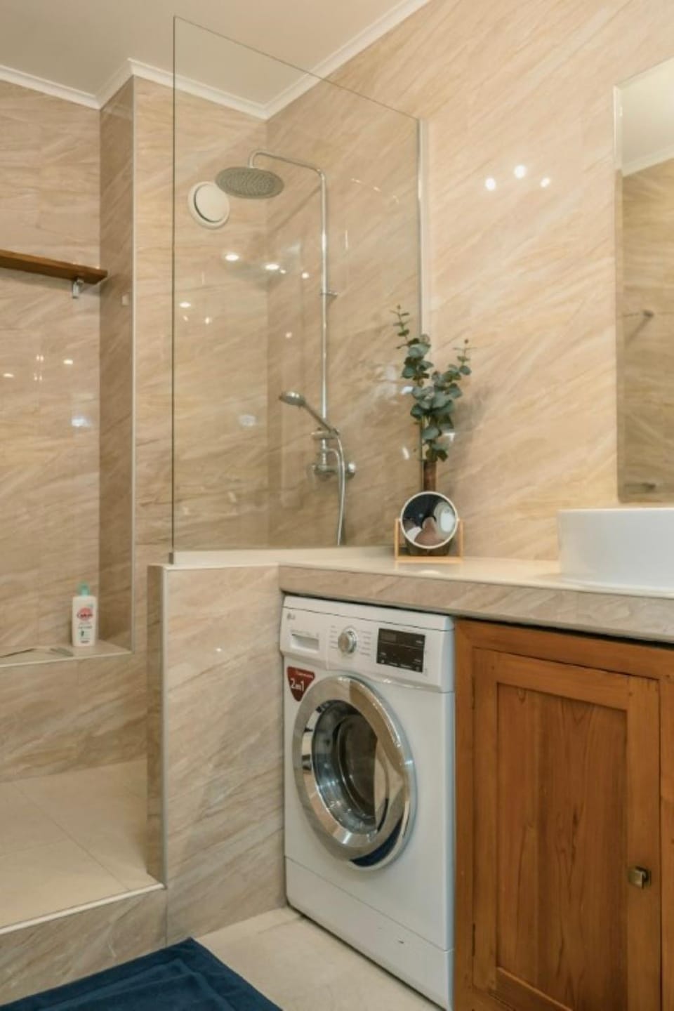 Shower, Bathroom, washing machine, dryer
