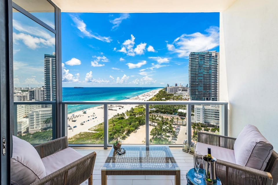 PENTHOUSE Ocean View Residence at South Beach - 1926 Apartment hotel in South Beach Miami