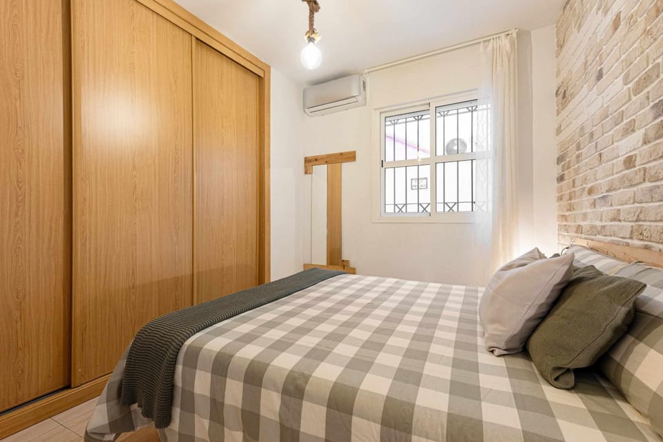 Apt. Historic Center Málaga free Parking Apartment in Malaga