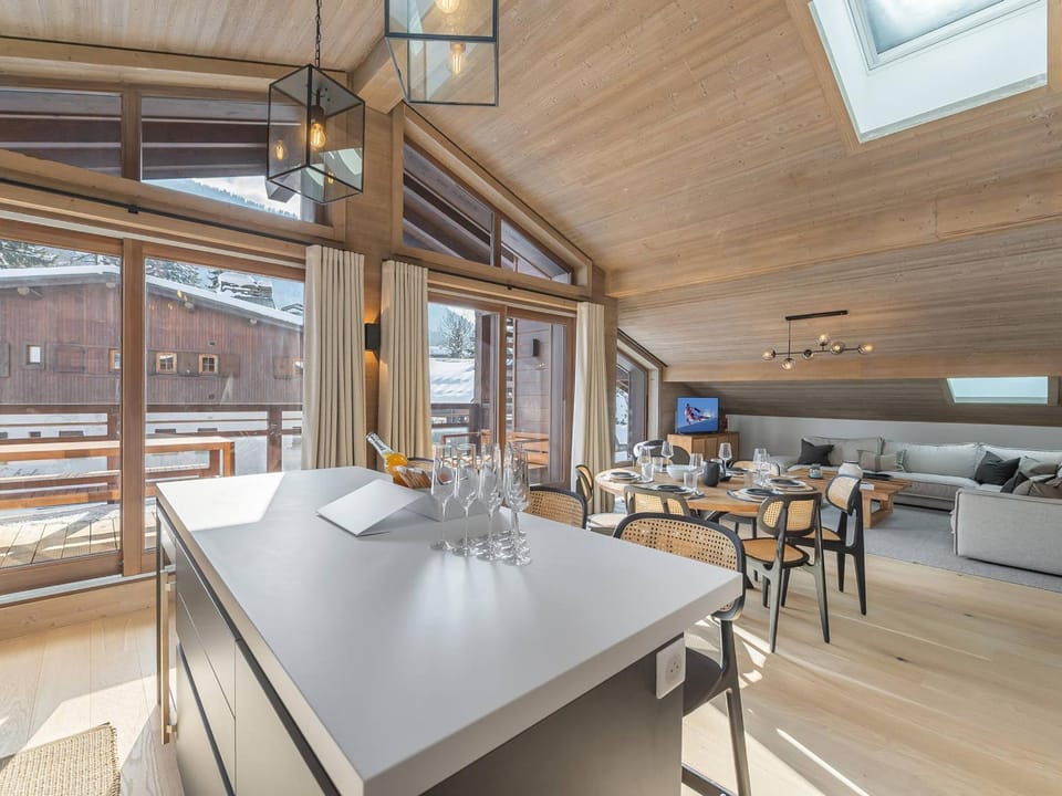 Penthouse lumineux avec piscine à Megève, pour 10 personnes Apartment in Megève