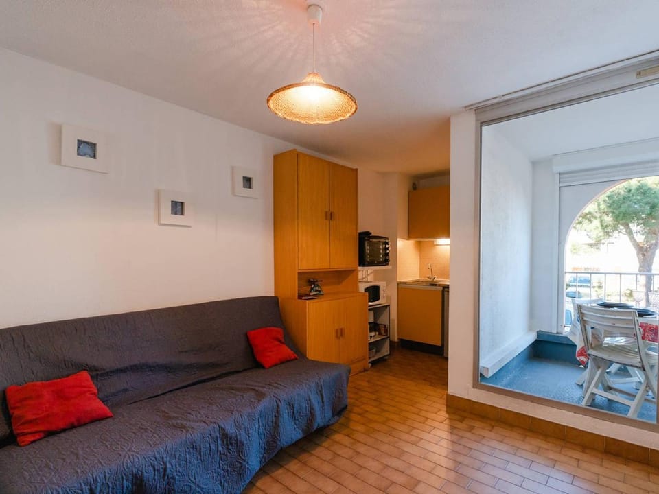 T2 avec Piscine à Gruissan - Proche Plage et Commerces - FR-1-409A-14 Apartment in Gruissan