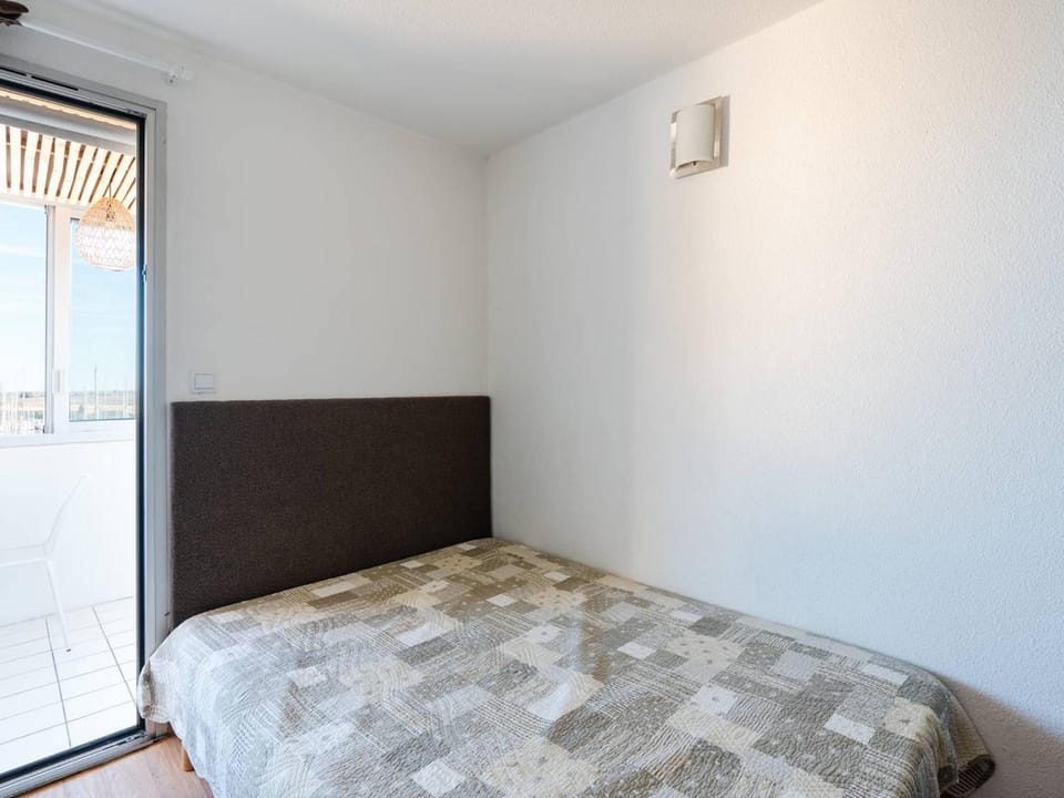 Appartement Gruissan - Parking Privé, Animaux Acceptés - FR-1-409A-16 Apartment in Gruissan