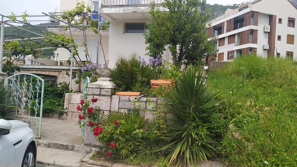 Sobica 2 Apartment in Budva Municipality