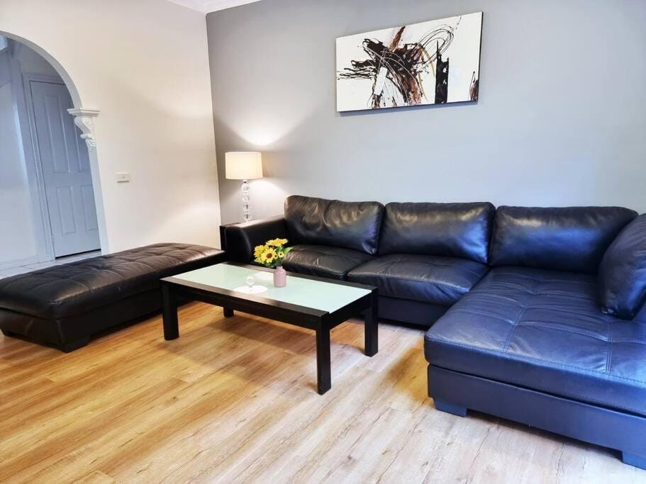 Rosie House-Spacious comfortable Home House in Melbourne