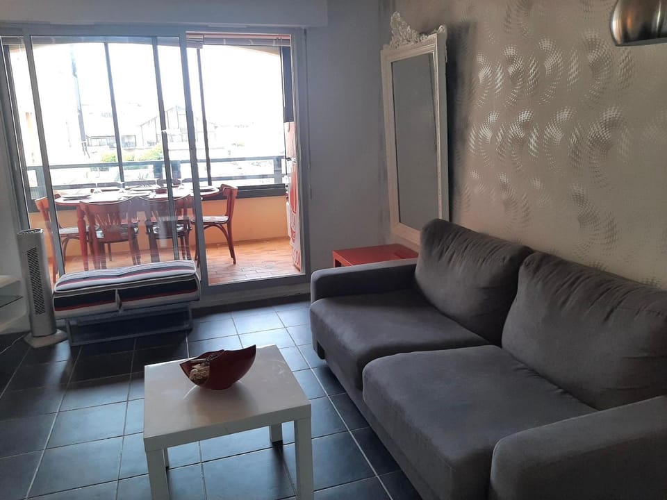 Appartement 4 couchages à Capbreton avec piscine, tennis et plage à pied - FR-1-239-867 Apartment in Hossegor