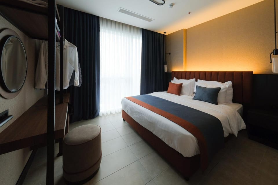 Bed, Bedroom, wardrobe