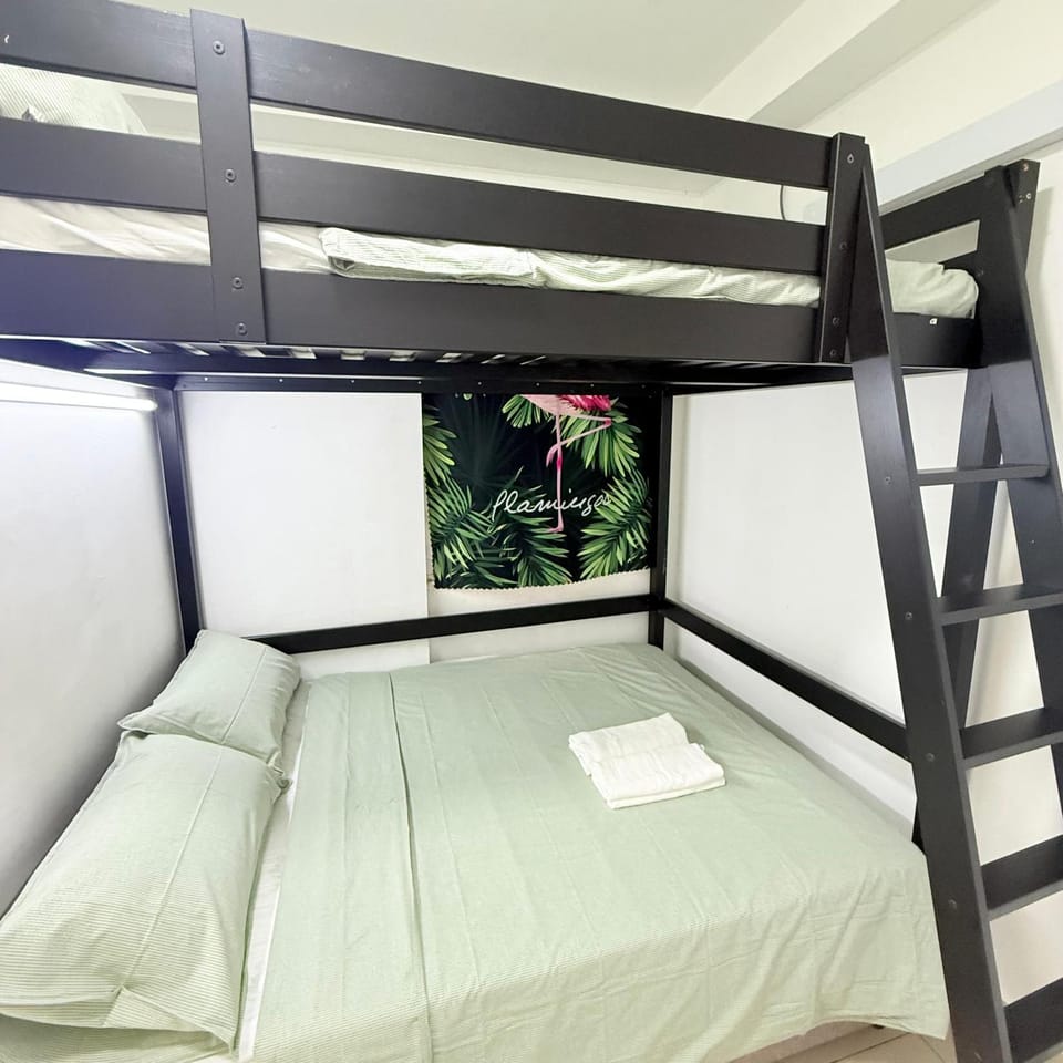 KULAI IOI MALL D'Putra Suites Near JPO Senai Airport Apartment in Johor
