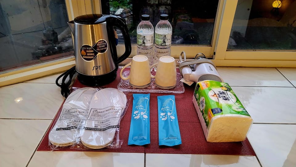 Coffee/tea facilities