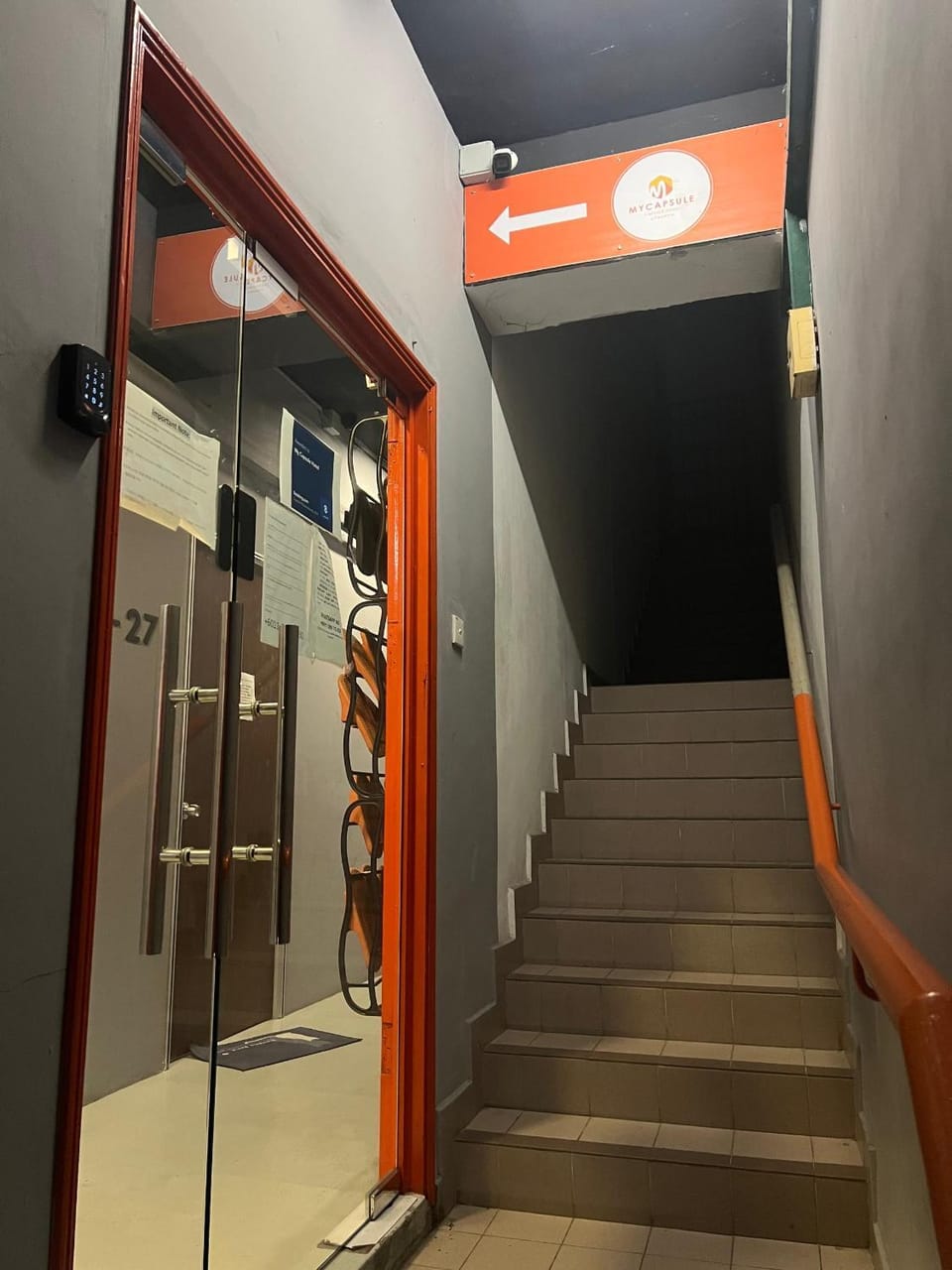 Facade/entrance