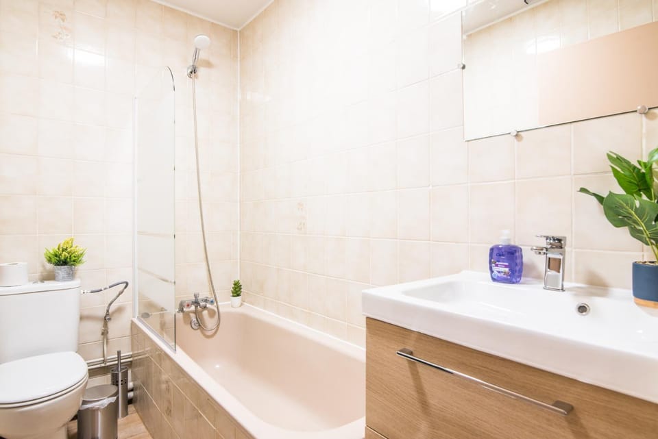 Toilet, Bathroom