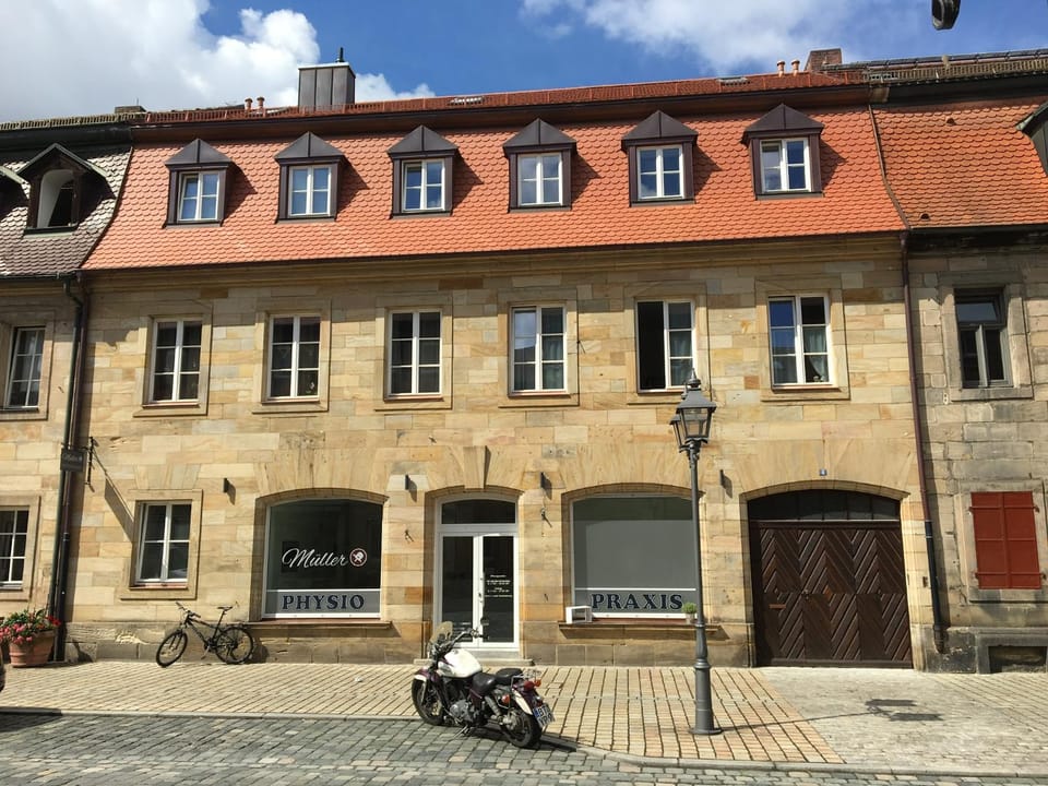 Property building, Day