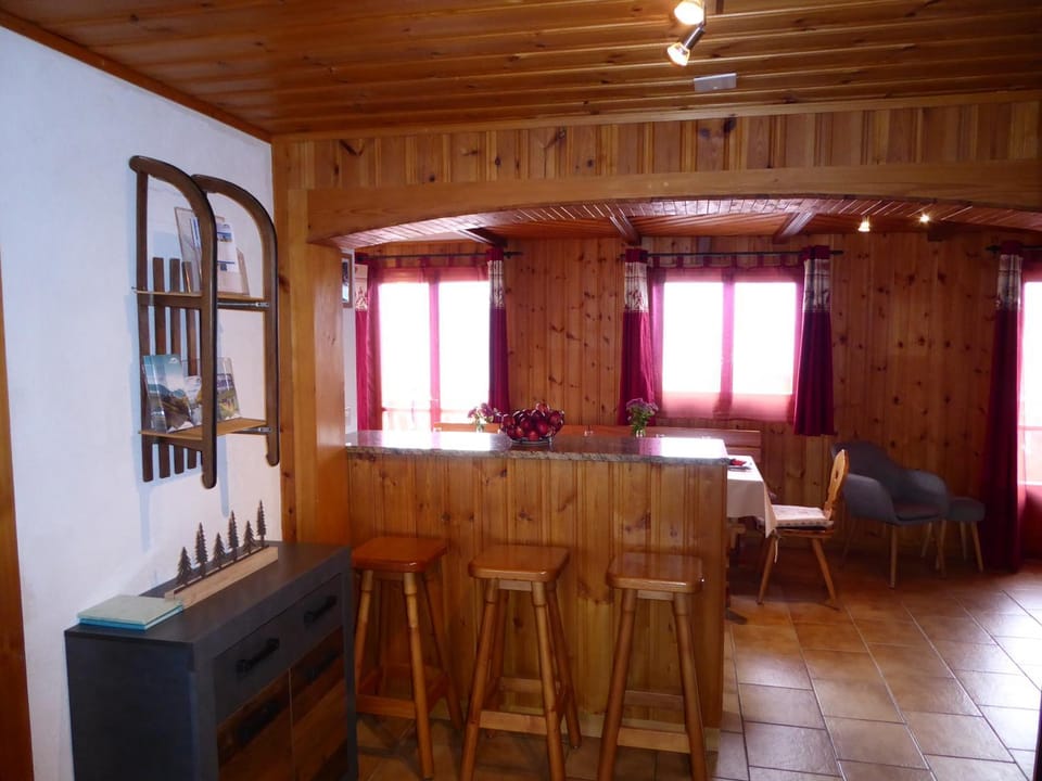 Chant du Torrent: 12 pers. idéal pour les familles Apartment in Nendaz