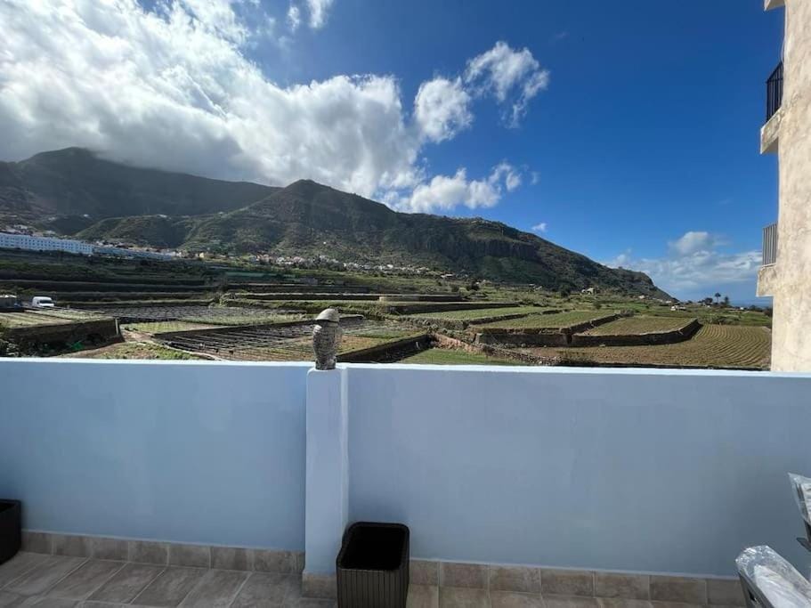 Casa unifamiliar. Gran terraza. Vistas. Tele working House in Orotava Valley