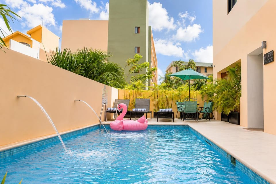 Swimming pool