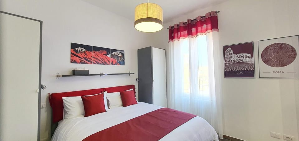 Bed, Photo of the whole room, Decorative detail, Bedroom, hair dresser, wardrobe