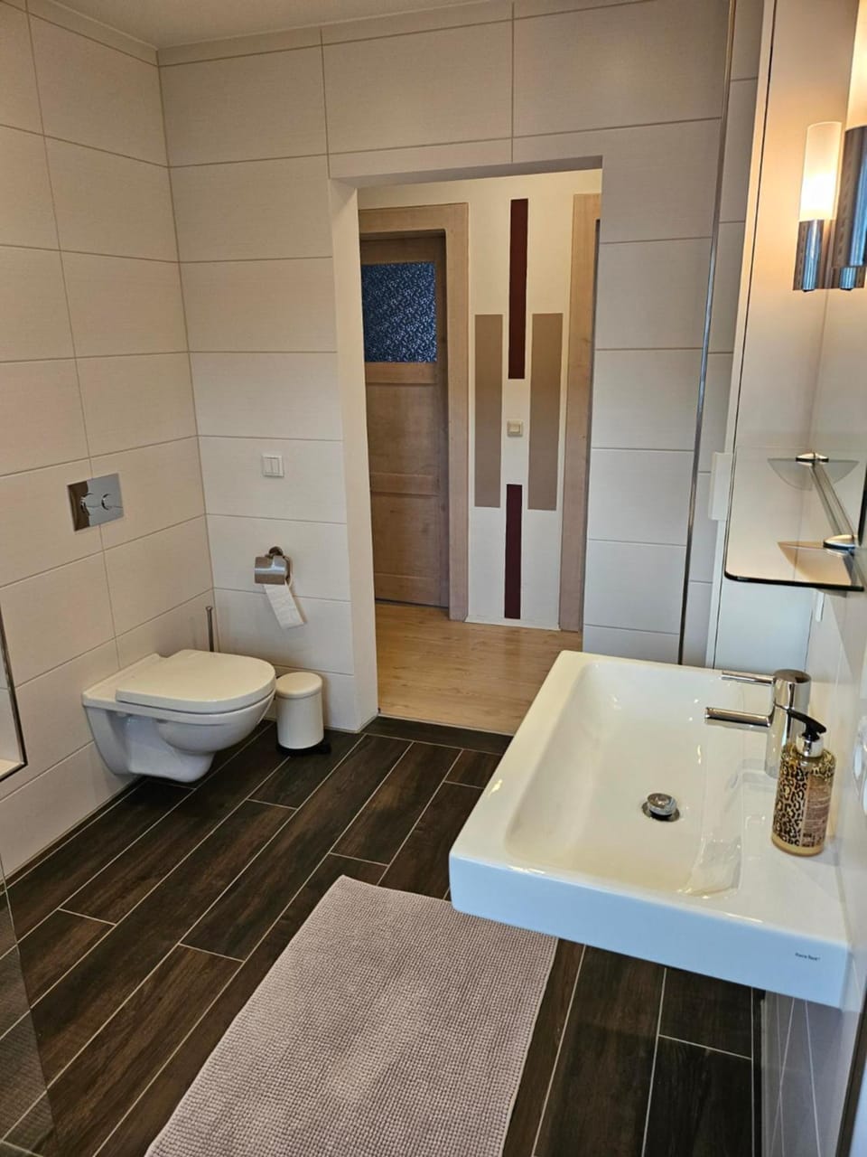 Toilet, Bathroom