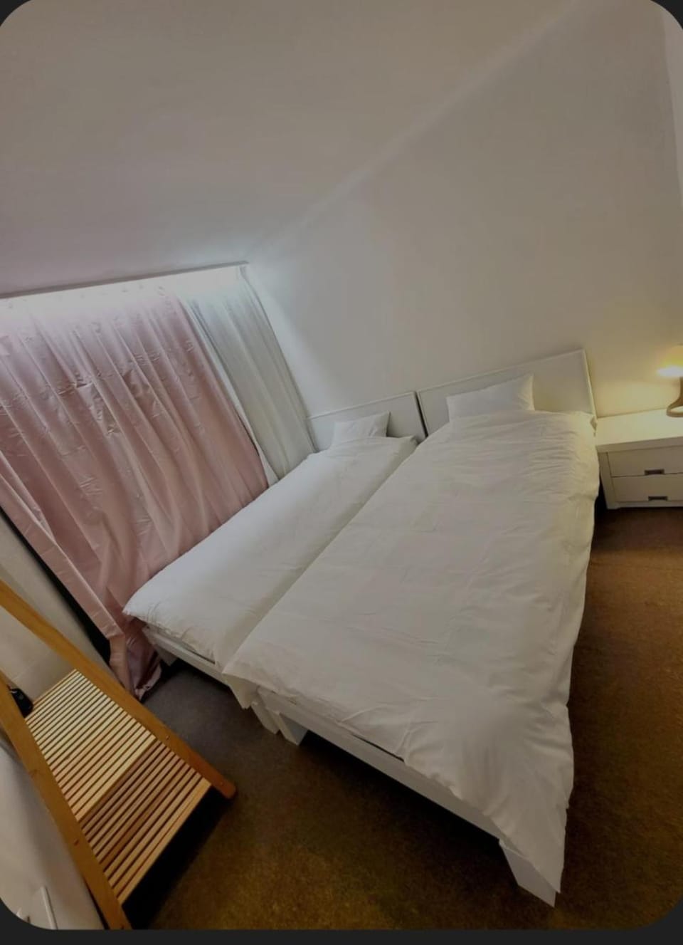 Sinchon Station Line 2 Exit 3 and 4 min three-room hongdae Apartment in Seoul