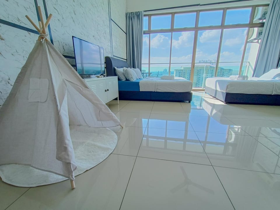 -Lake View- Mount Austin IKEA Toppen 10 mins - B116 Apartment in Johor Bahru