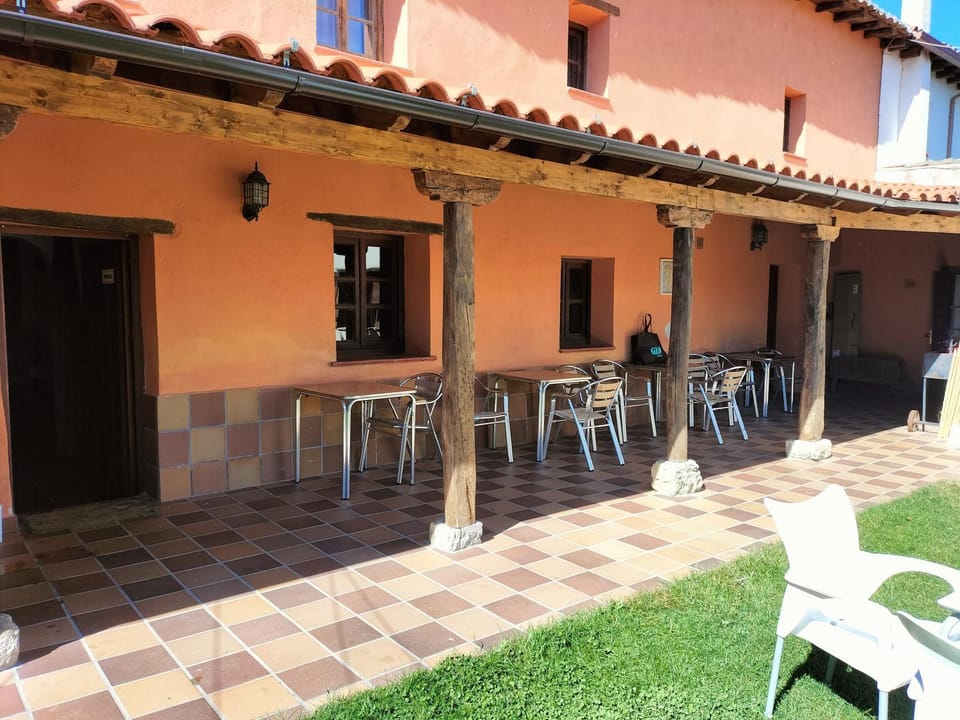 Albergue Don Camino Hostel in Castile and León