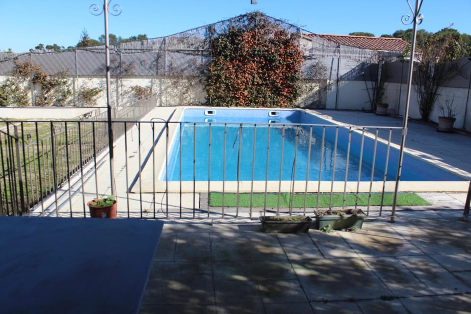 Chez Claudia et Serge Bed and Breakfast in Lambesc