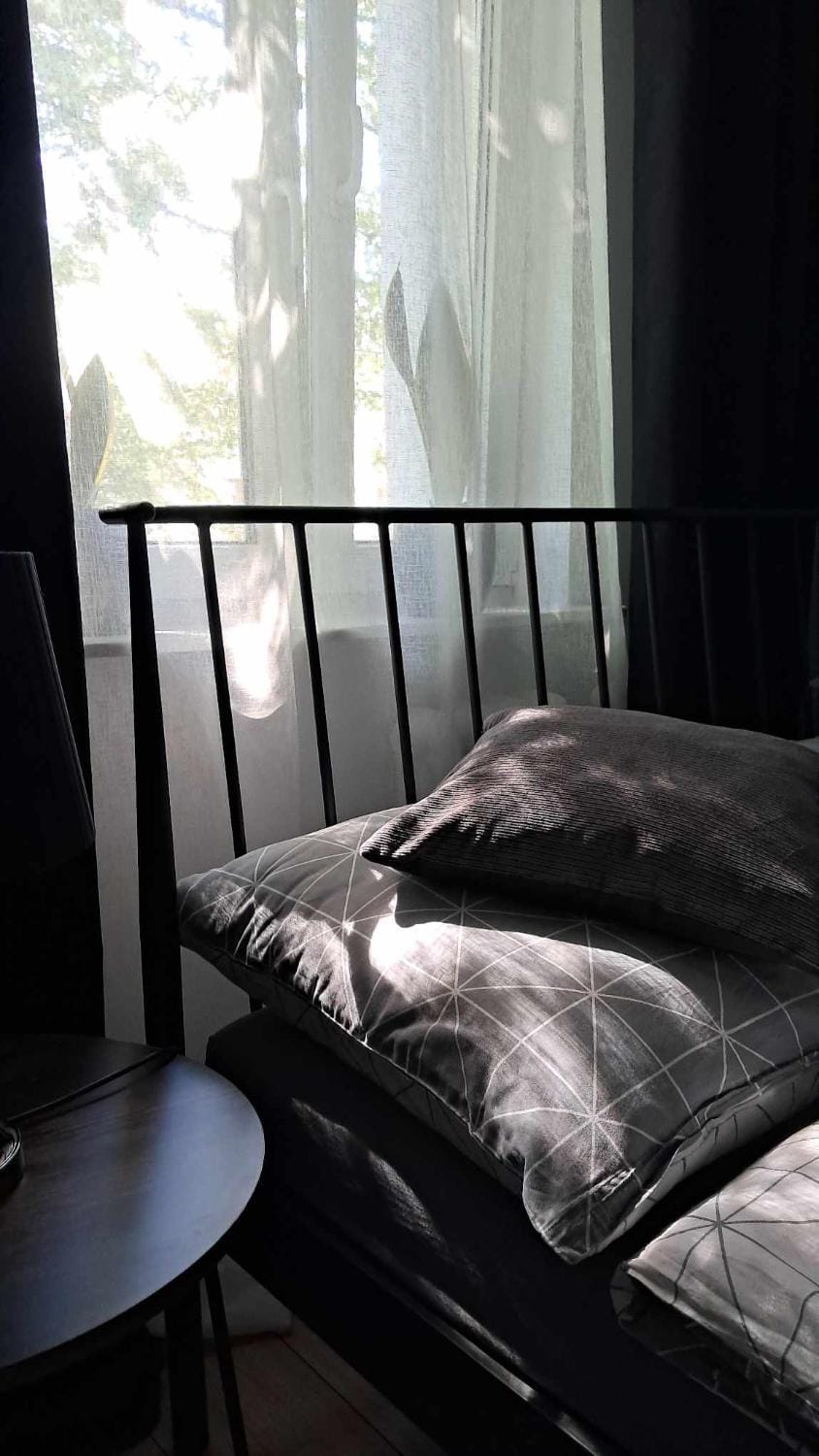 Seating area, Bedroom