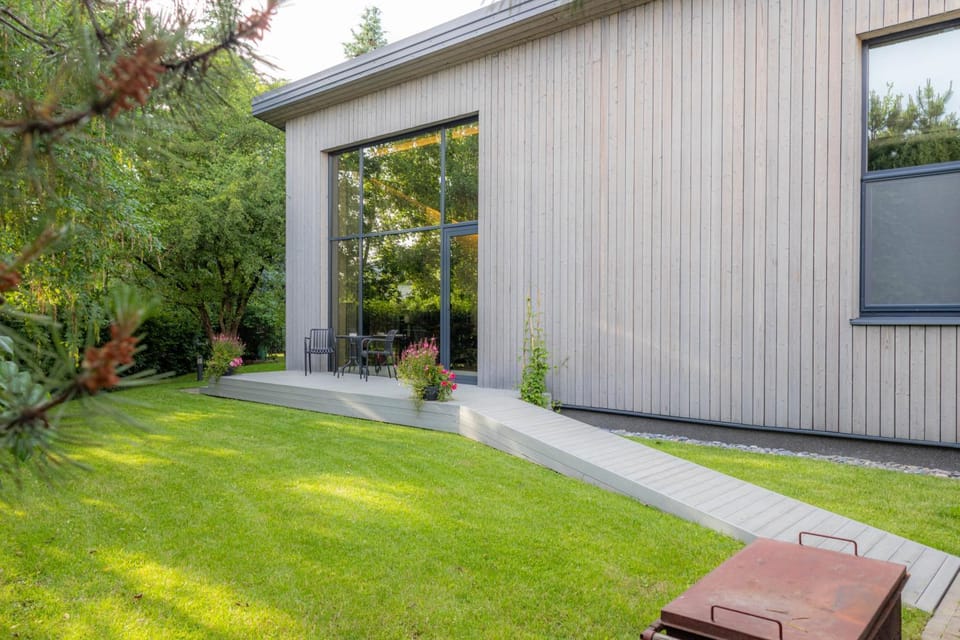 Property building, Natural landscape, Inner courtyard view
