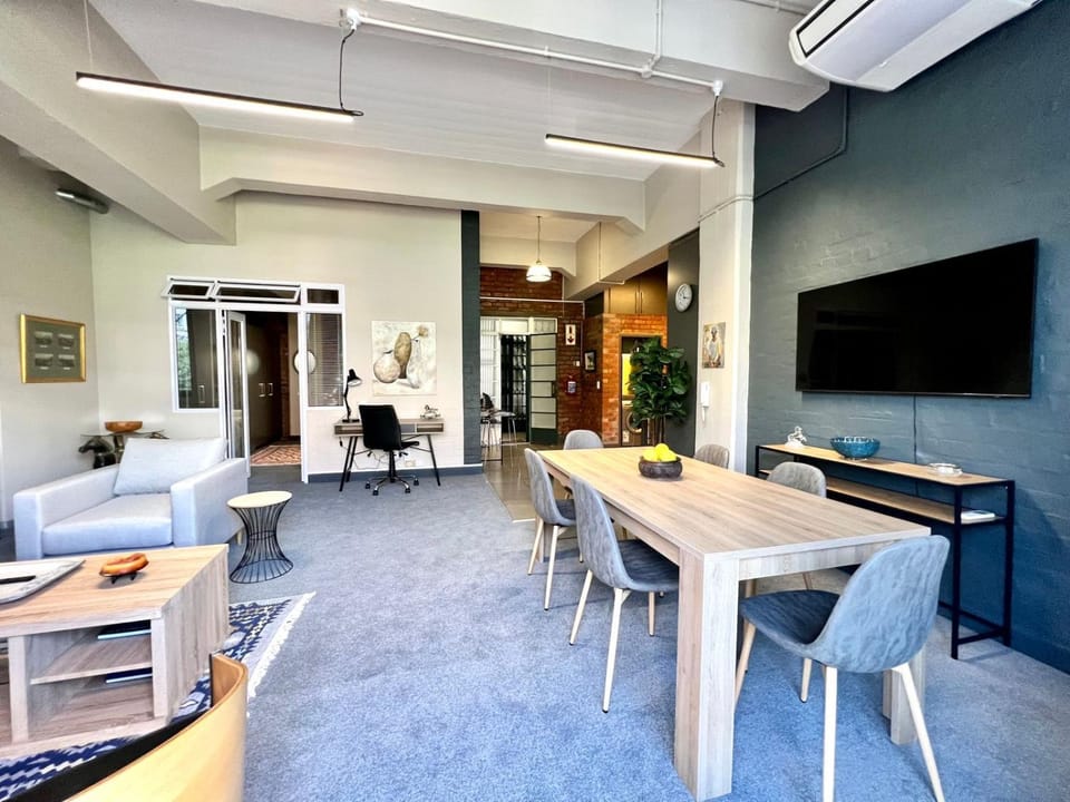 No load-shedding Spacious Apartment Apartment in Cape Town