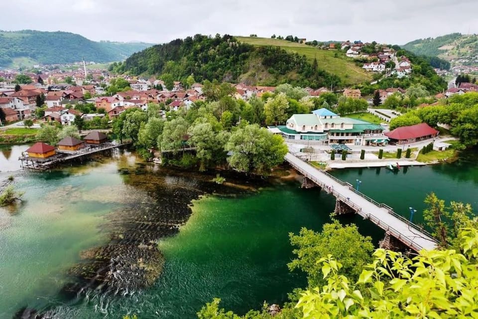 Nearby landmark, Natural landscape, Bird's eye view, River view